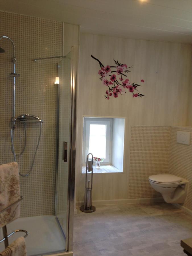 La Morgiane Bed and Breakfast Saint-Germain-les-Vergnes Exteriör bild