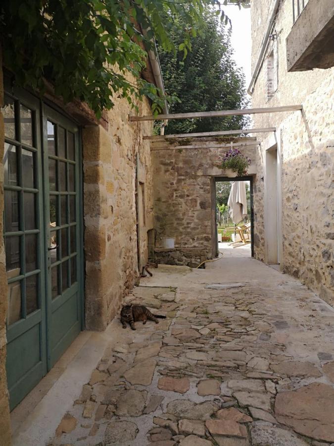 La Morgiane Bed and Breakfast Saint-Germain-les-Vergnes Exteriör bild