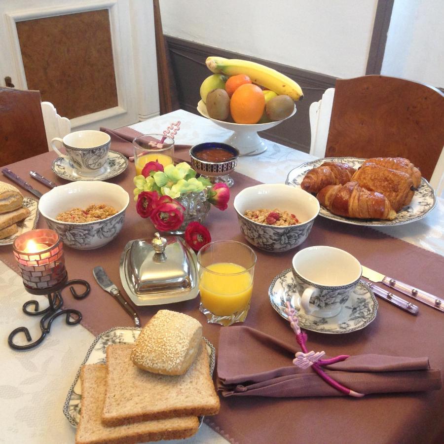 La Morgiane Bed and Breakfast Saint-Germain-les-Vergnes Exteriör bild