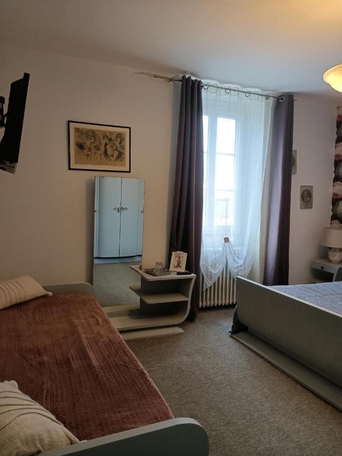La Morgiane Bed and Breakfast Saint-Germain-les-Vergnes Exteriör bild