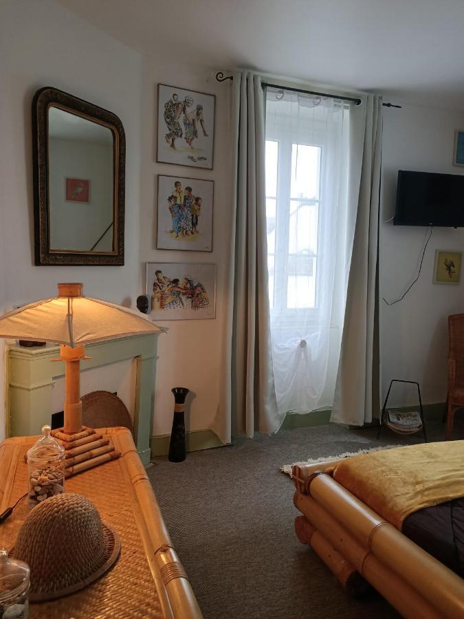 La Morgiane Bed and Breakfast Saint-Germain-les-Vergnes Exteriör bild